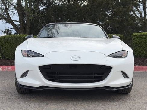 Used 2022 MAZDA MX-5 Miata Club image 10