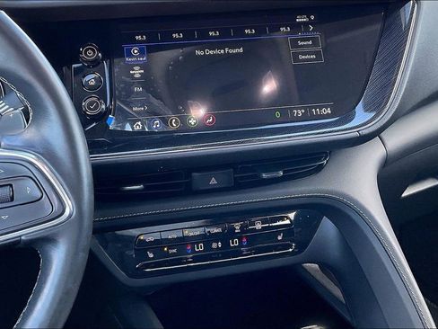 Used 2023 Buick Envision Essence image 9