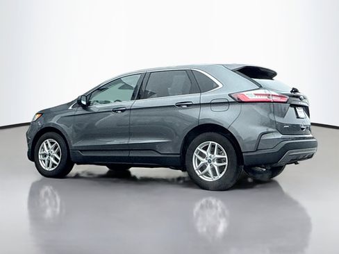 Used 2022 Ford Edge SEL image 13