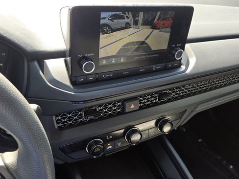 Certified 2023 Honda Accord LX image 20