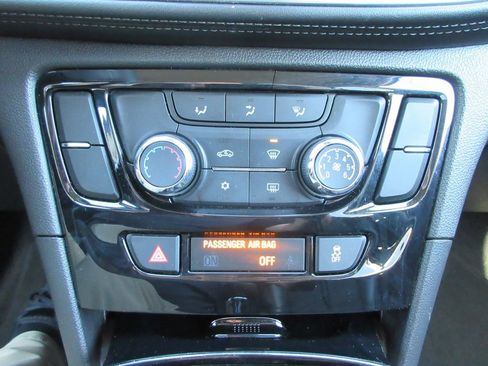 Certified 2018 Buick Encore Preferred image 29