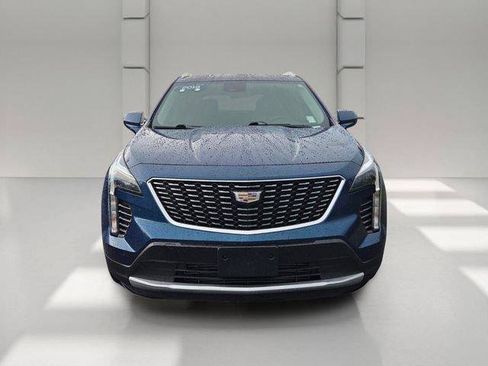 Certified 2019 Cadillac XT4 Premium Luxury FWD image 8