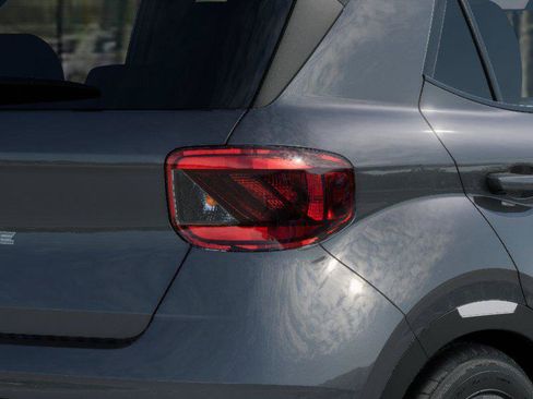 New 2026 Hyundai Venue SEL FWD image 10