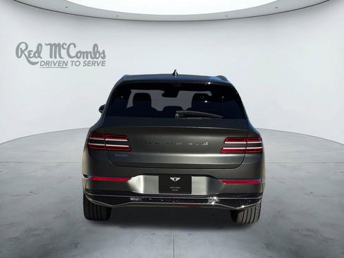 Used 2025 Genesis GV80 3.5T Prestige image 4