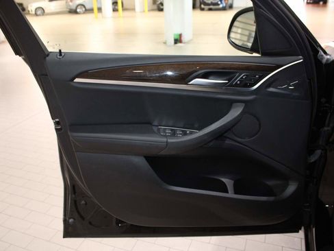 Certified 2022 BMW X3 xDrive30i w/ Convenience Package image 9