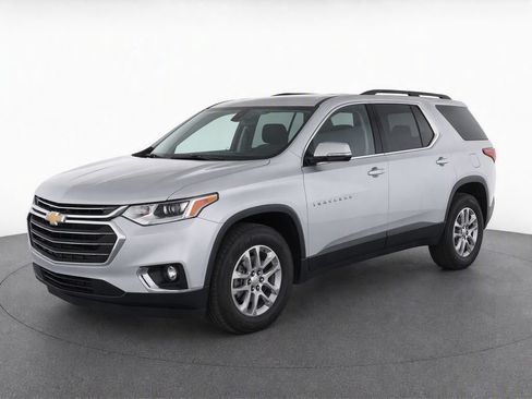 Used 2021 Chevrolet Traverse LT AWD/4WD image 3