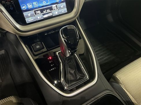 Certified 2025 Subaru Outback Premium image 22