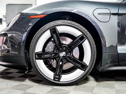 Certified 2025 Porsche Taycan RWD image 13