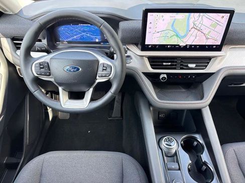 Certified 2026 Ford Explorer Active RWD image 21