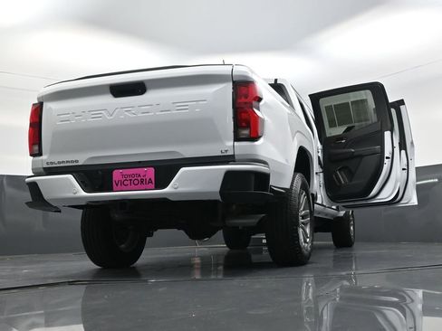 Used 2024 Chevrolet Colorado LT w/ LT Convenience Package III image 24