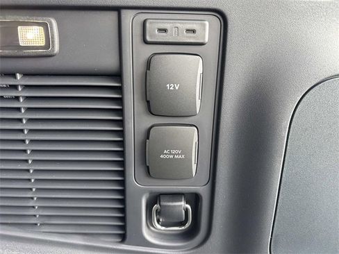 New 2025 Ford Expedition Tremor image 14