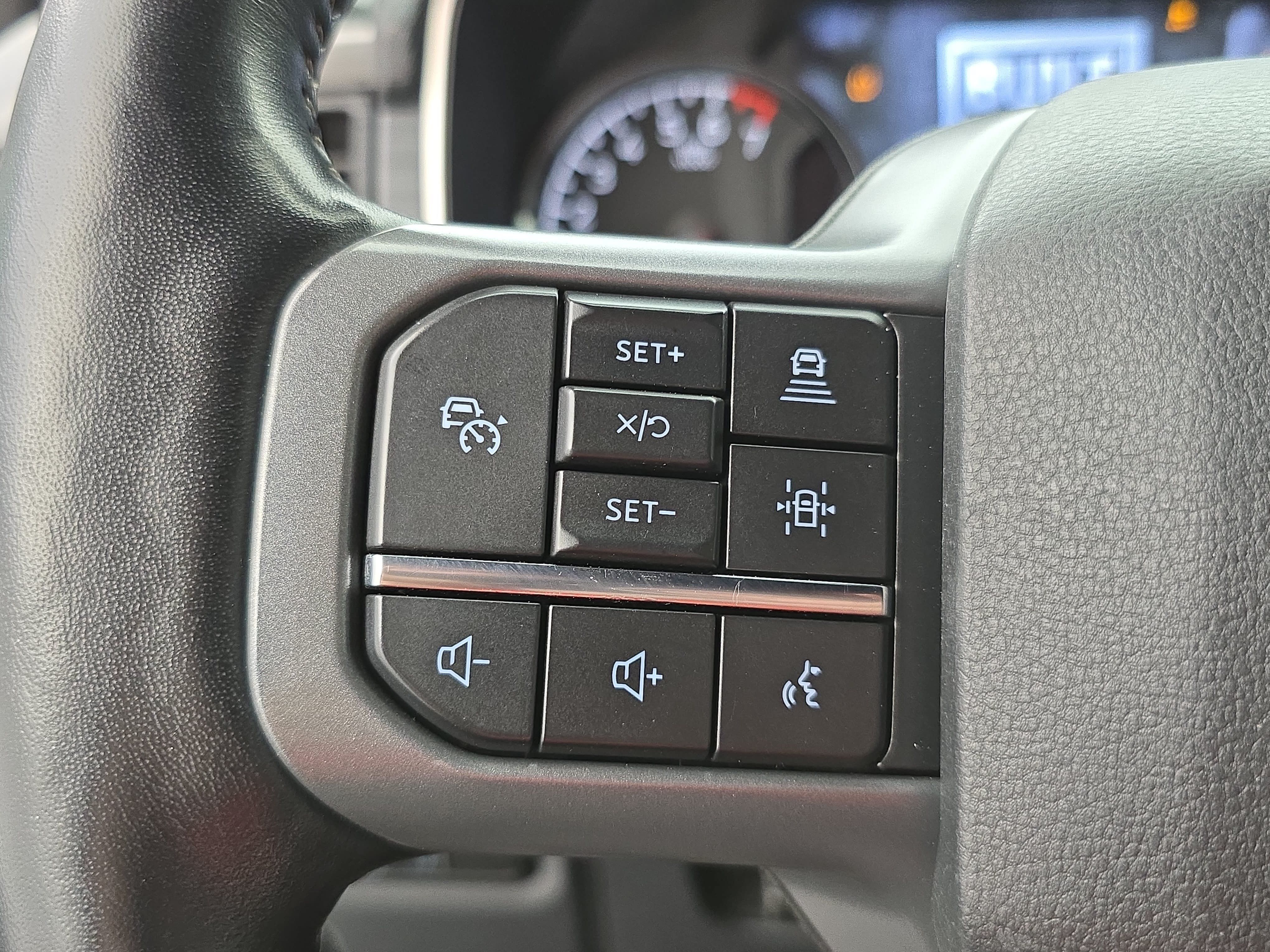 Used 2021 Ford F150 XLT w/ Equipment Group 302A High AWD/4WD image 18