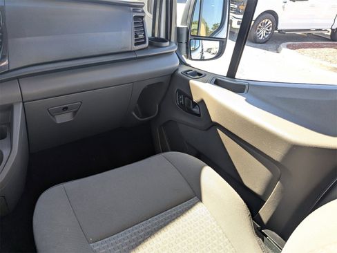 Used 2023 Ford Transit 350 XLT image 17