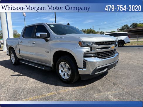 Used 2020 Chevrolet Silverado 1500 LT w/ Texas Edition image 3