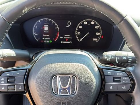 Used 2026 Honda HR-V EX-L image 12