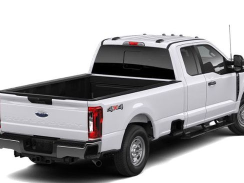 New 2026 Ford F250 XL w/ XL Chrome Package image 24