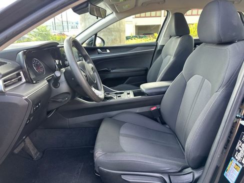 Used 2023 Kia K5 LXS FWD image 13