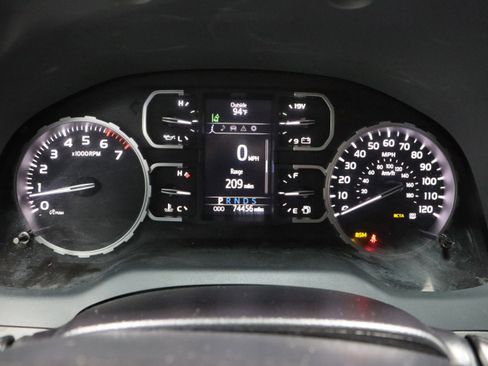 Used 2021 Toyota Tundra SR5 image 38