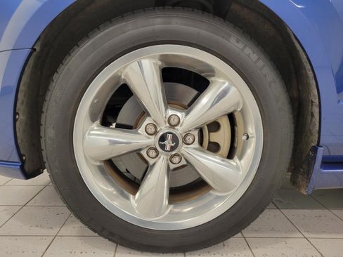 Used 2006 Ford Mustang GT Premium RWD image 3