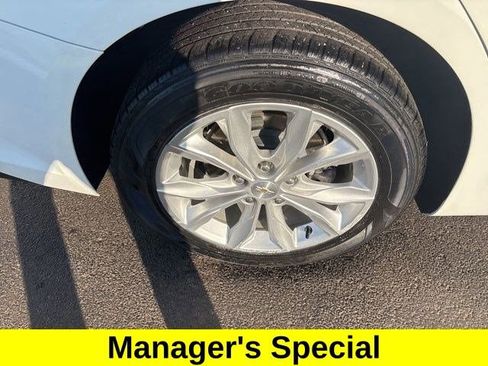 Used 2024 Chevrolet Malibu LT image 44