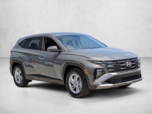 New 2026 Hyundai Tucson SE FWD image 7