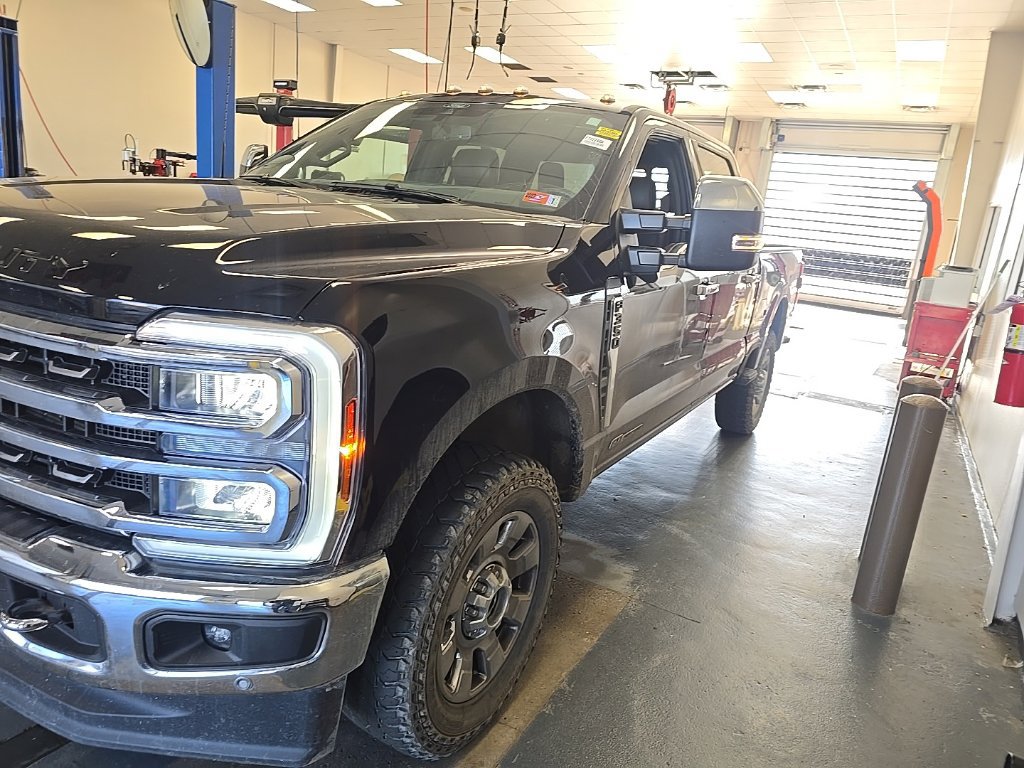 Used 2024 Ford F350 King Ranch w/ Chrome Package AWD/4WD image 2