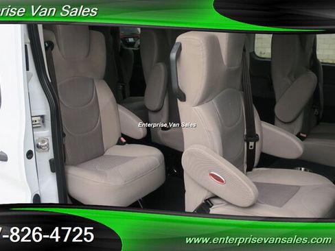 Used 2023 Ford Transit 350 XLT RWD image 19