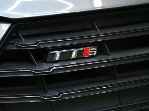 Used 2017 Audi TTS 2.0T quattro S tronic w/ Technology Package image 7