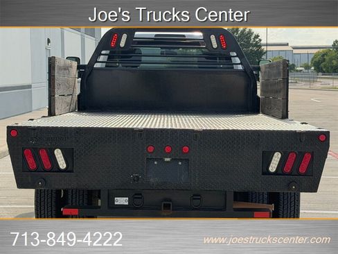 Used 2020 RAM 3500 Tradesman w/ Chrome Appearance Group RWD image 6