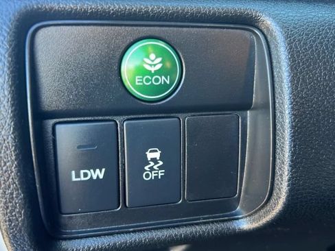 Used 2015 Honda Accord EX-L image 16
