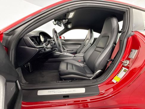 Used 2022 Porsche 911 Carrera S RWD image 11