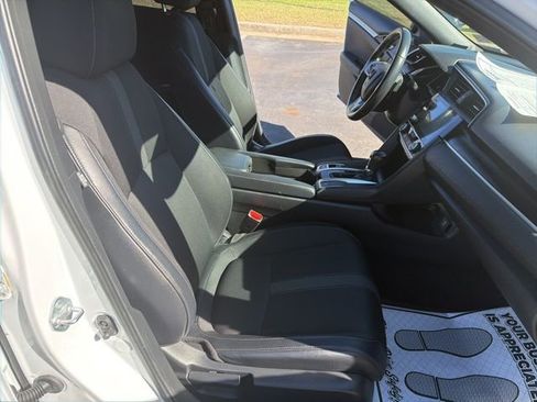 Used 2021 Honda Civic Sport image 22