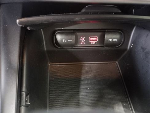 Used 2020 Kia Sorento S AWD/4WD image 25