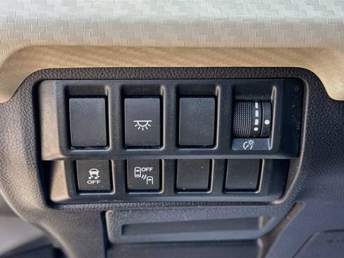 Used 2020 Subaru Ascent Premium AWD/4WD image 12