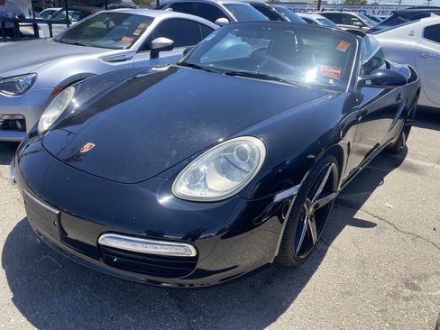 Used 2005 Porsche Boxster RWD image 2