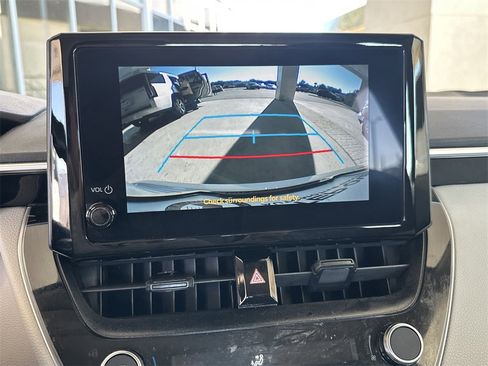 Used 2024 Toyota Corolla LE image 24