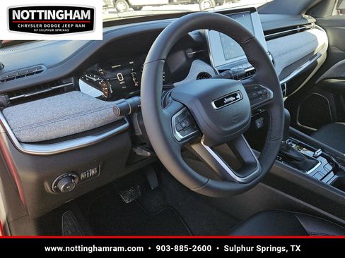 New 2025 Jeep Compass Latitude AWD/4WD image 20