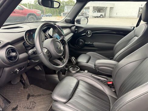 Used 2023 MINI Cooper S w/ MINI Resolute Edition FWD image 8