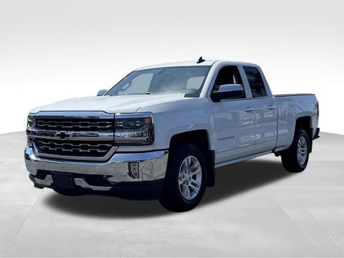Used 2018 Chevrolet Silverado 1500 LTZ w/ LTZ Plus Package RWD image 5