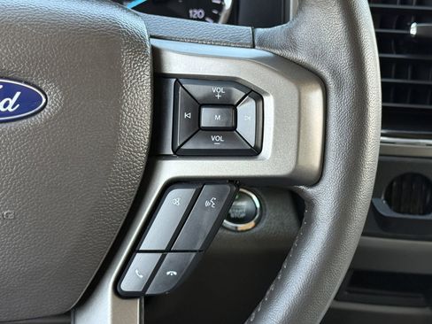 Used 2021 Ford Expedition Max XLT image 16