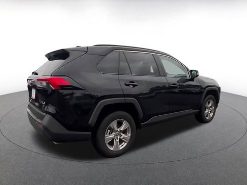 Used 2025 Toyota RAV4 XLE image 15
