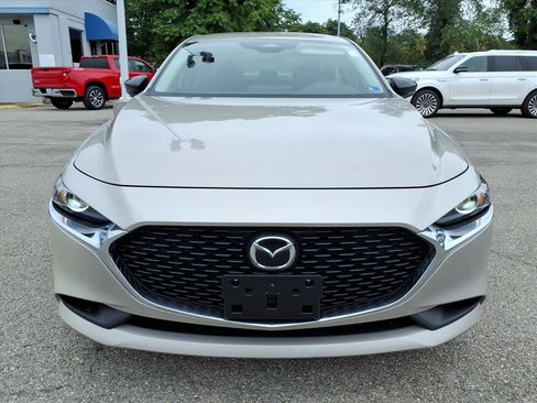 Used 2024 MAZDA MAZDA3 s FWD image 9