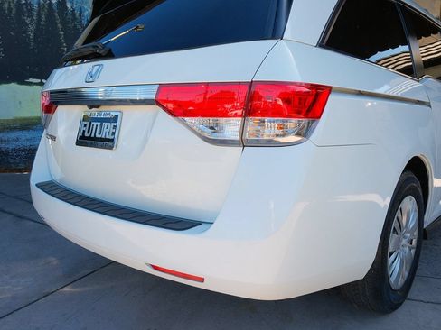 Used 2016 Honda Odyssey LX image 33