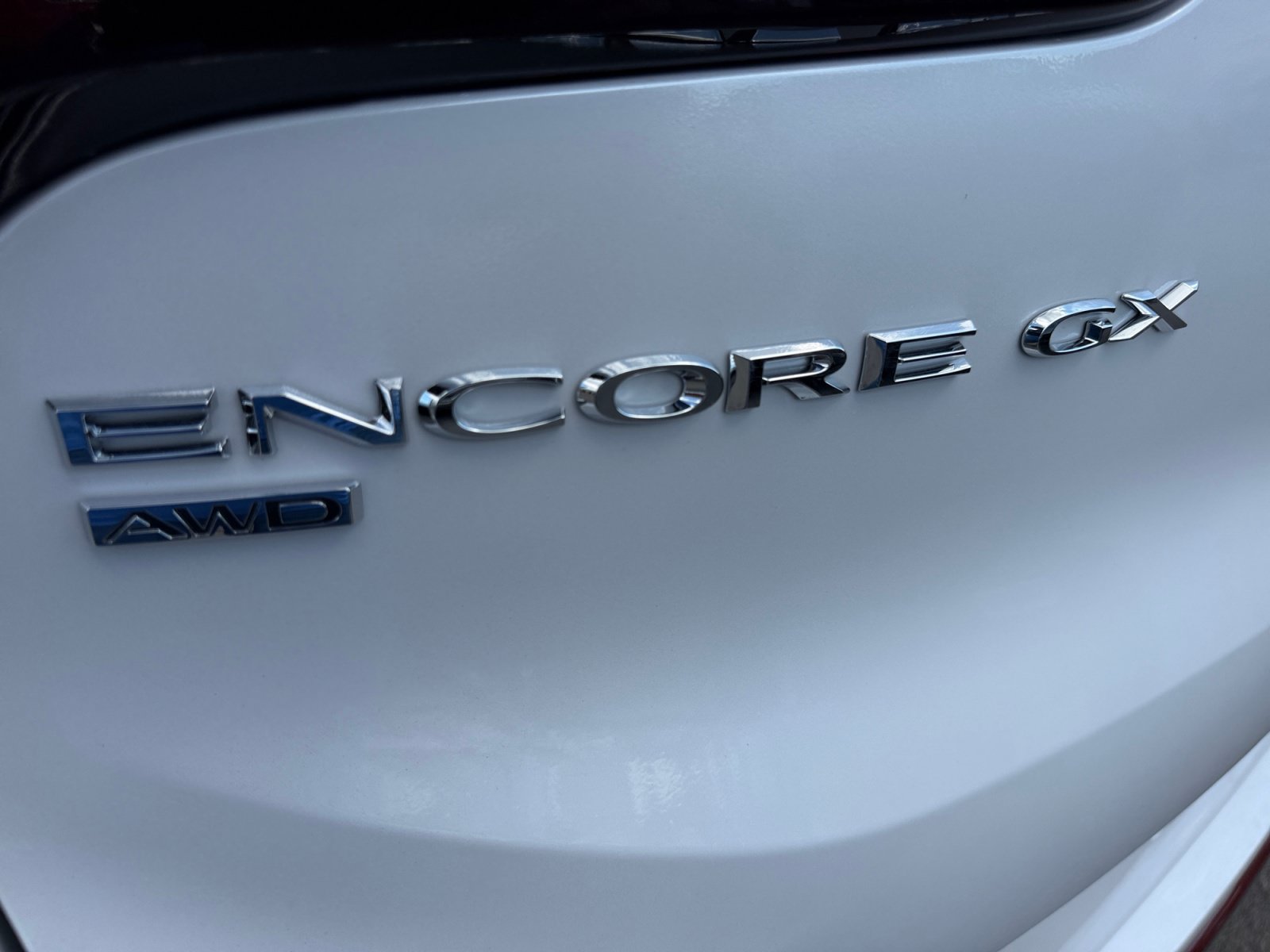 Used 2022 Buick Encore GX Select w/ Sport Touring Package AWD/4WD image 14