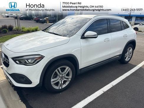 Used 2021 Mercedes-Benz GLA 250 4MATIC image 1