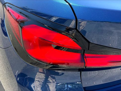 Certified 2023 BMW 530i w/ Premium Package RWD image 29