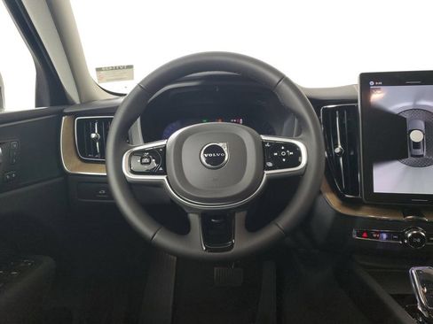Used 2026 Volvo XC60 B5 Plus w/ Protection Package Premier AWD/4WD image 16