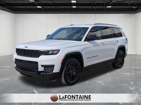 Certified 2024 Jeep Grand Cherokee L Laredo image 1