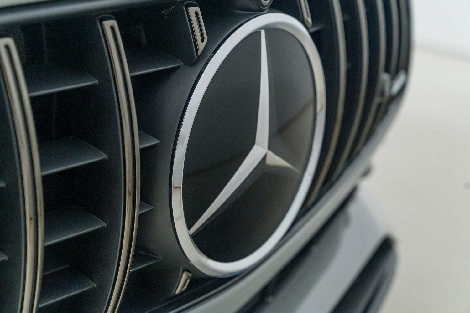 Used 2025 Mercedes-Benz SL 43 AMG w/ Driver Assistance Package image 44