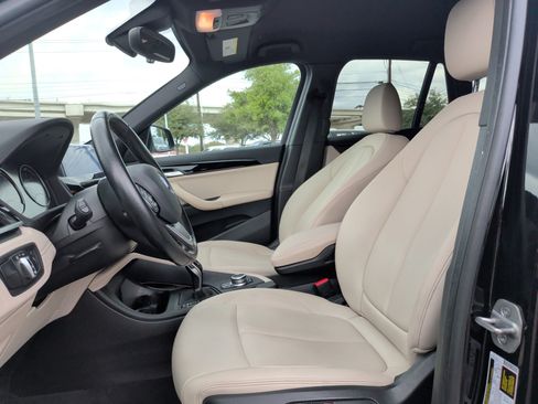 Used 2021 BMW X1 sDrive28i image 16